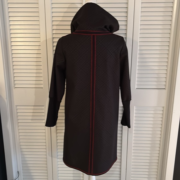 Lousje & Bean Assymetrical Zip Car Coat Women’s Black w/ Red Trim Size Small - Picture 5 of 13